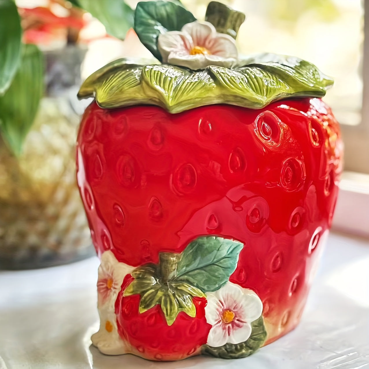 Cookie Jar Designed Like a Strawberry, Perfect for Storing Biscuits And Treats, Ideal for Tea Storage, And Serves As a Kitchen Organizer in a Farmhouse Style (Available in Pink And Red)