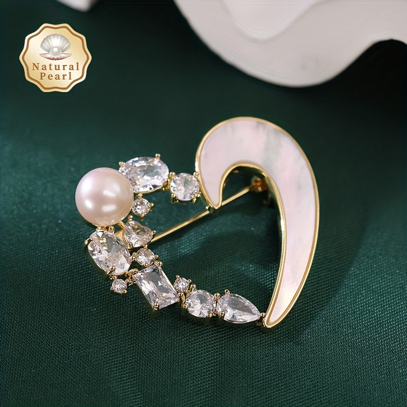 [Gift Box] A Pearl Brooch 7-8Mm White Flat Round Natural Freshwater Pearl Brooch Heart Design Exquisite Additions Souvenir Daily Dating Party Celebrating Festivals Elegant Fashion Light Luxury Style