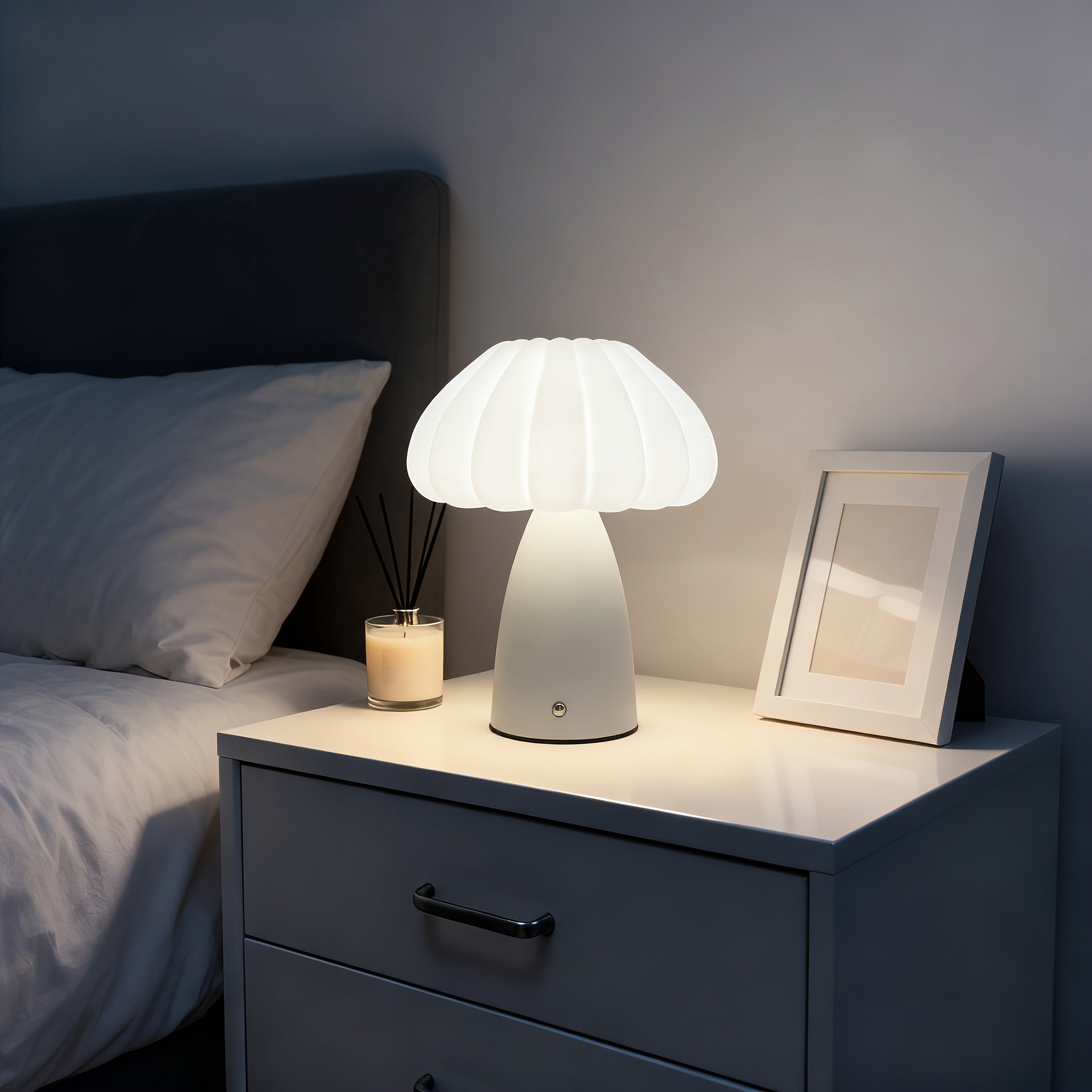 Francuska krem stona lampa, 3-boje zatamnjivanje na dodir, besplatan rođendanski poklon, USB punjenje, pogodna za spavaću sobu, noćna lampa, nordijska gljiva lampa, luksuzan vrhunski osećaj