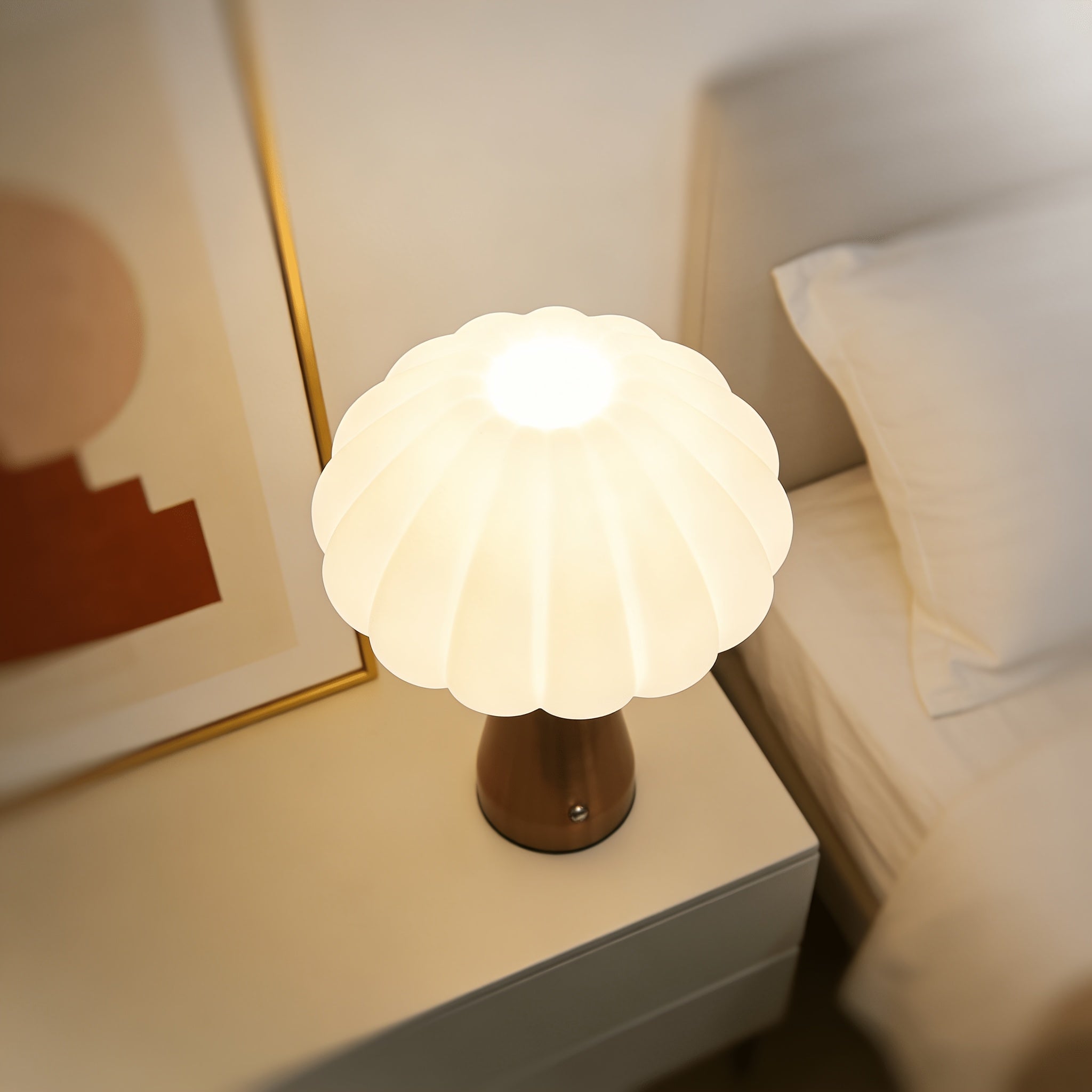 1 kom. Nova Nordijska Spavaća Soba Kućna Stona Lampa, Podesiva Boja Svetla u Tri Boje, Dugo Pritisak za Podešavanje Osvetljenosti, Može se Pokloniti za Praznike, Velika Baterija 1800 Mah, Osvetljava Ceo Noć | Punjenje