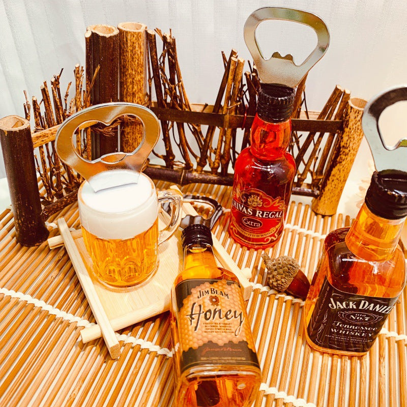 家用好物】磁吸啤酒开瓶器创意洋酒瓶起子冰箱贴立体酒瓶现货混批