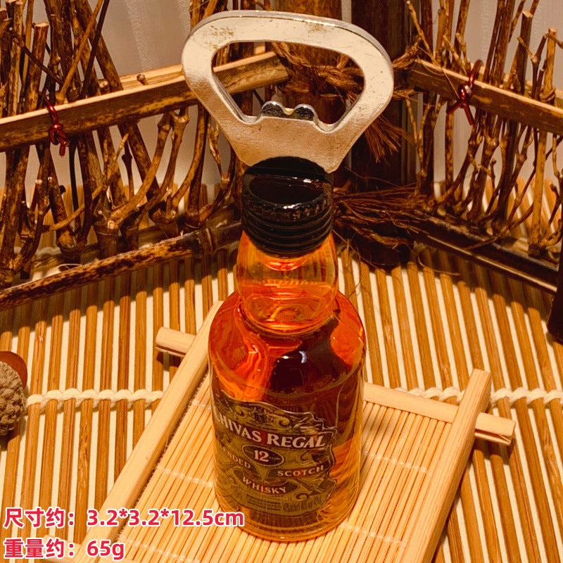 家用好物】磁吸啤酒开瓶器创意洋酒瓶起子冰箱贴立体酒瓶现货混批