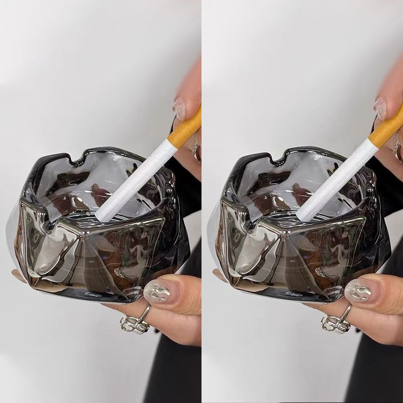 酒店玻璃烟灰缸商用高档烟缸家用客厅简约烟盅高级感时尚创意潮流