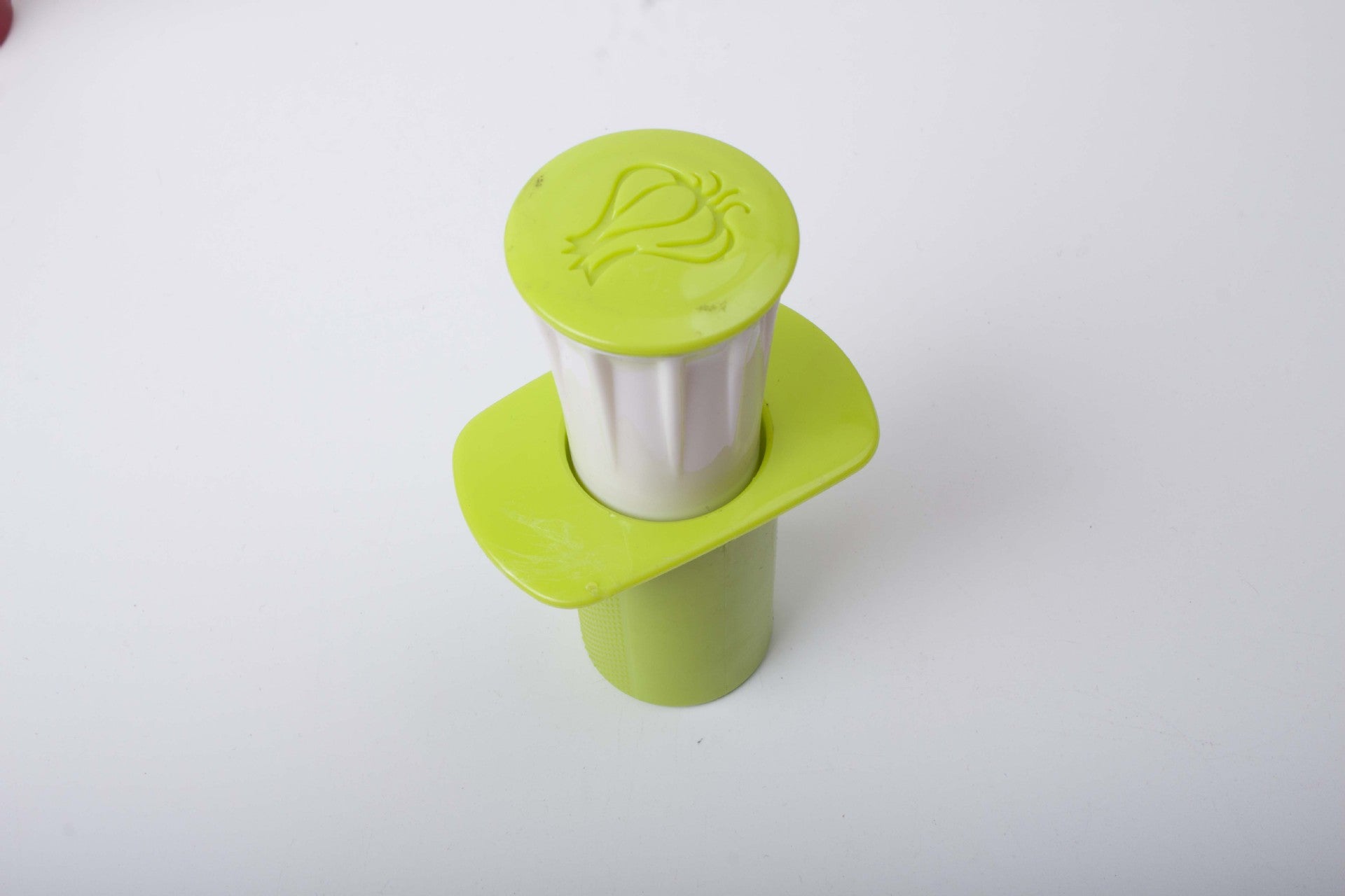 厂家直供家用手动可旋转压蒜器蒜泥神器蒜蓉刨厨房小工具