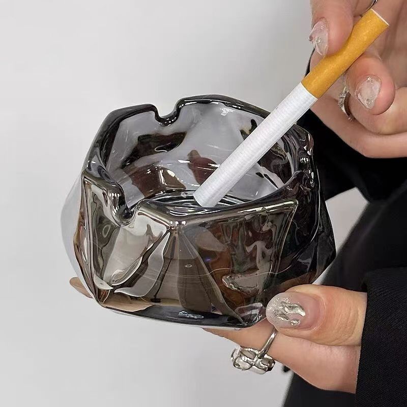 酒店玻璃烟灰缸商用高档烟缸家用客厅简约烟盅高级感时尚创意潮流