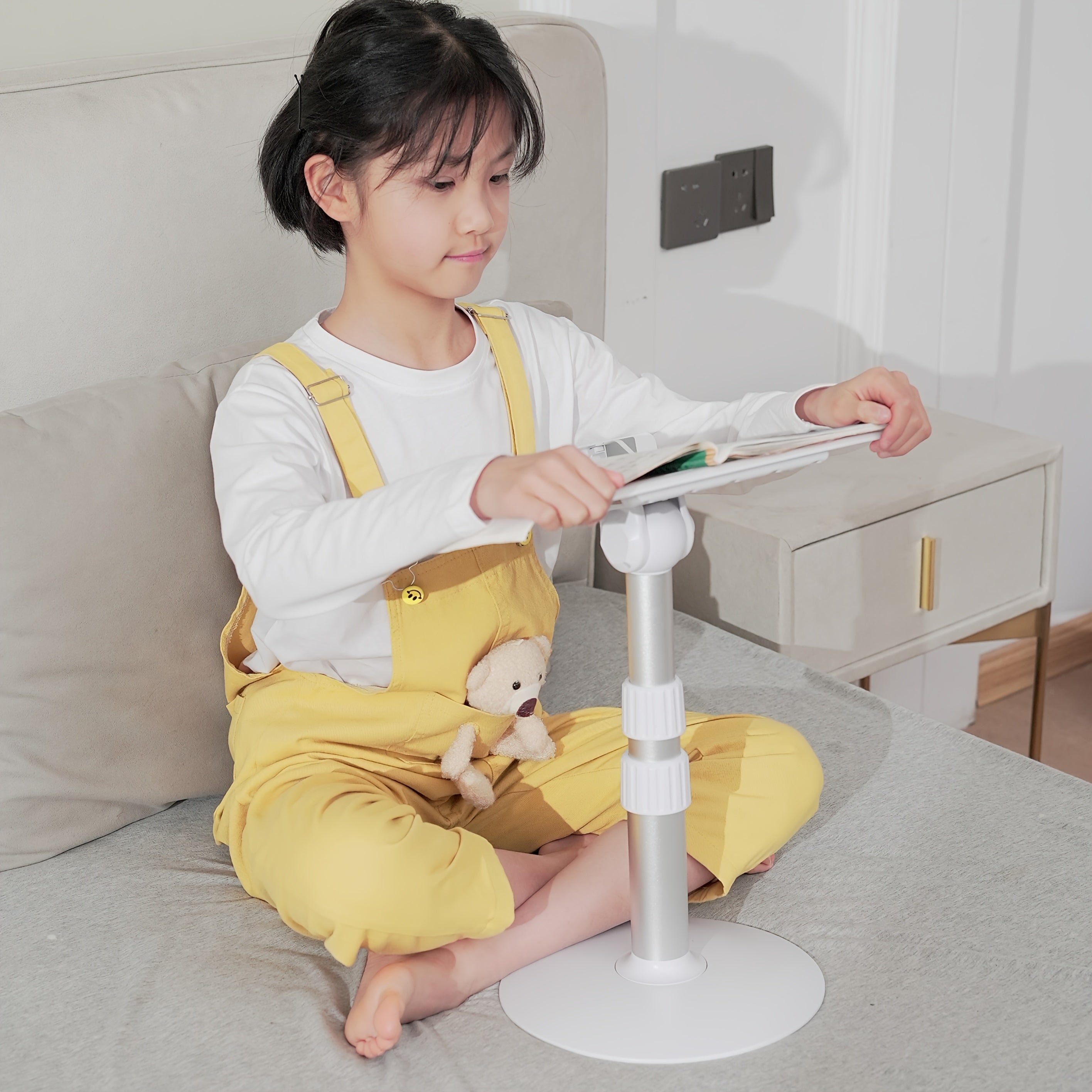 1 kom. Proširivi višenamenski stalak, može držati računar, tablet, knjige, note, pogodan za dečake i devojčice za kancelariju, čitanje, gledanje emisija, vežbanje instrumenata, nastavna pomagala, čvrst i nije lako prevrnuti, lako se postavlja