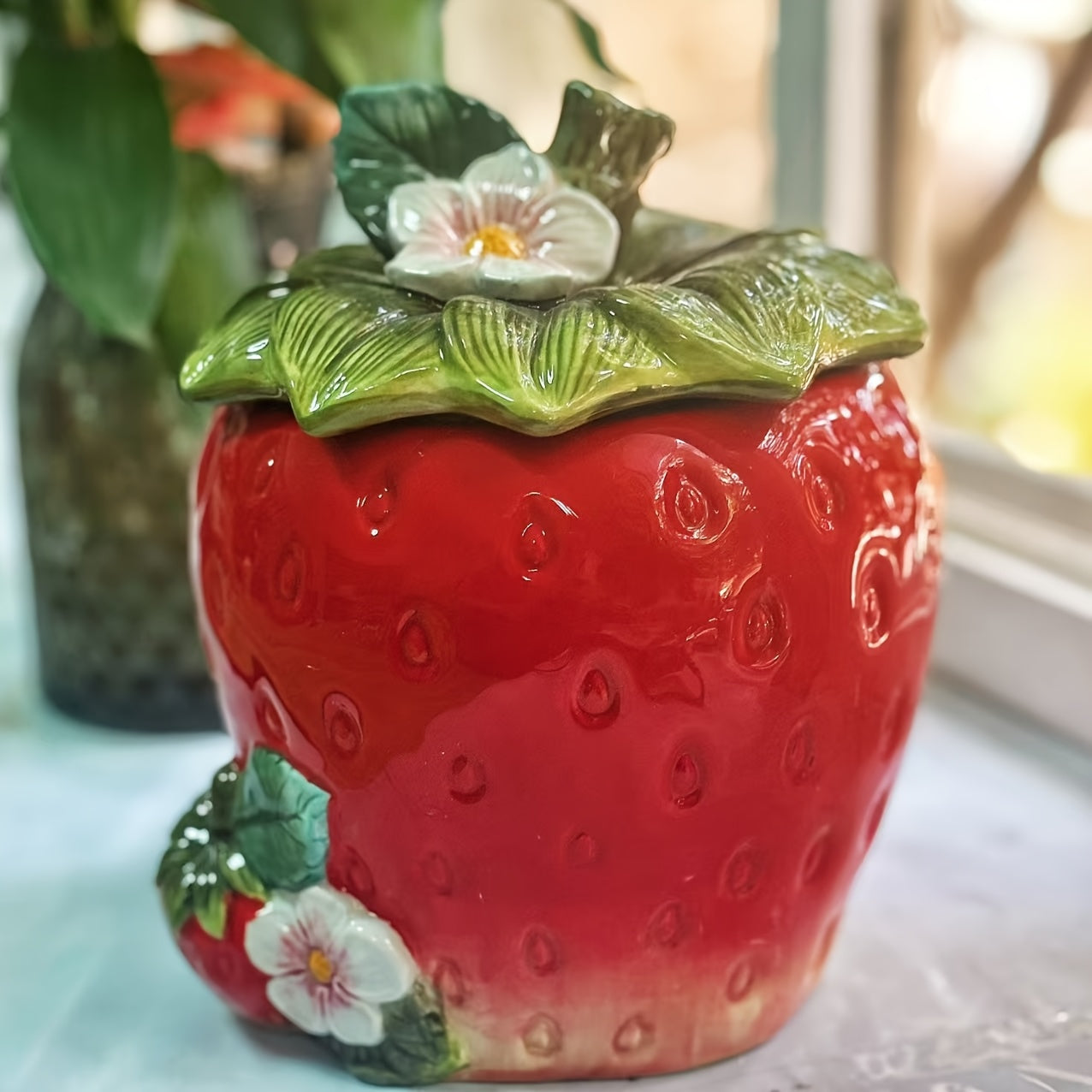 Cookie Jar Designed Like a Strawberry, Perfect for Storing Biscuits And Treats, Ideal for Tea Storage, And Serves As a Kitchen Organizer in a Farmhouse Style (Available in Pink And Red)
